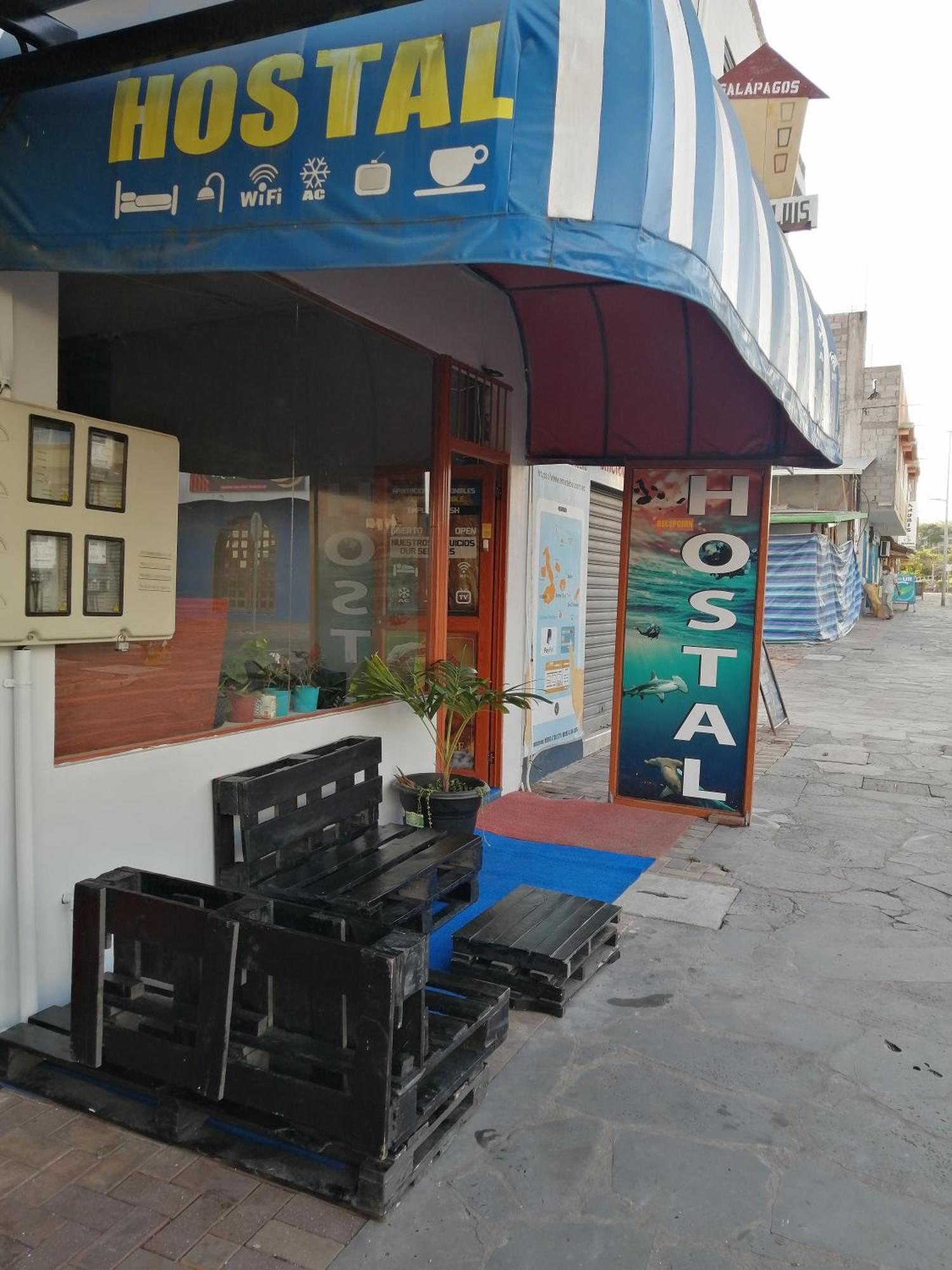Hostal La Casa De Luis Puerto Baquerizo Moreno Ngoại thất bức ảnh