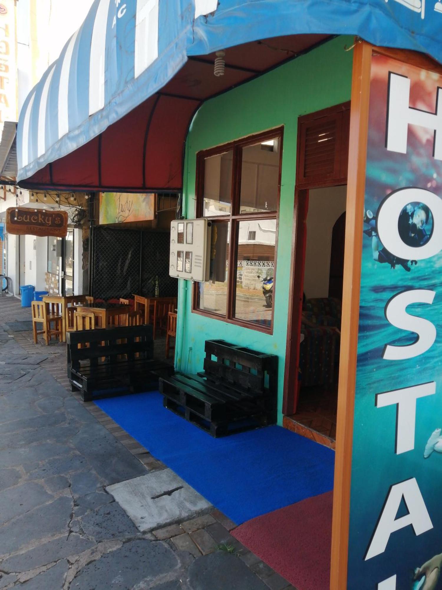Hostal La Casa De Luis Puerto Baquerizo Moreno Ngoại thất bức ảnh