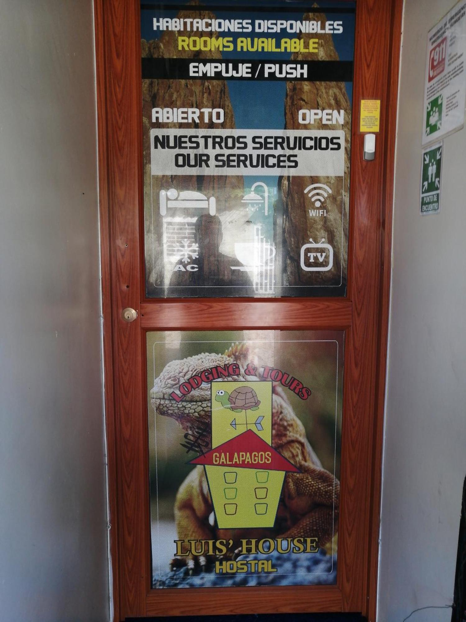 Hostal La Casa De Luis Puerto Baquerizo Moreno Ngoại thất bức ảnh